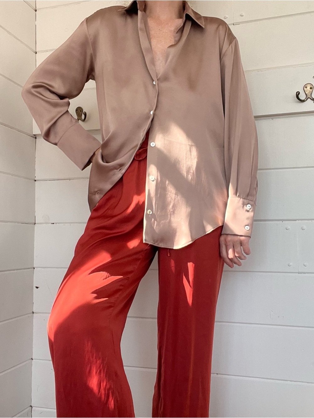 Loft Cinnamon Red/ Burnt Orange Satin-feel pants. Size S.